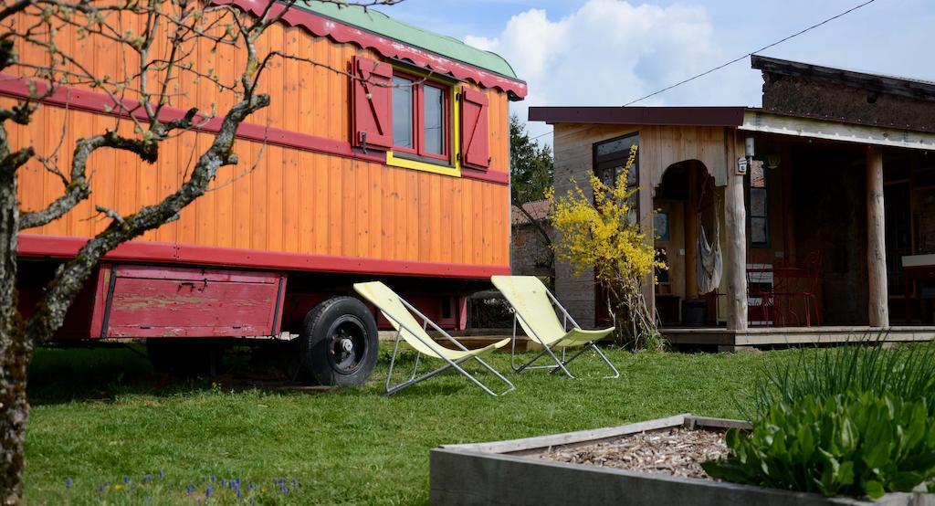 La Roulotte De La Fay Dompierre-les-Ormes Quarto foto
